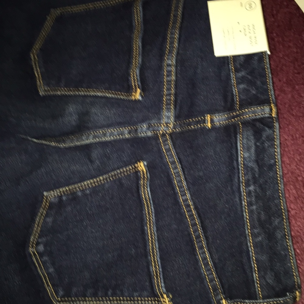 Jeans - Picture 2 of 4